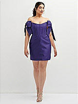 Alt View 2 Thumbnail - Grape Satin Off-the-Shoulder Bow Corset Fit and Flare Mini Dress