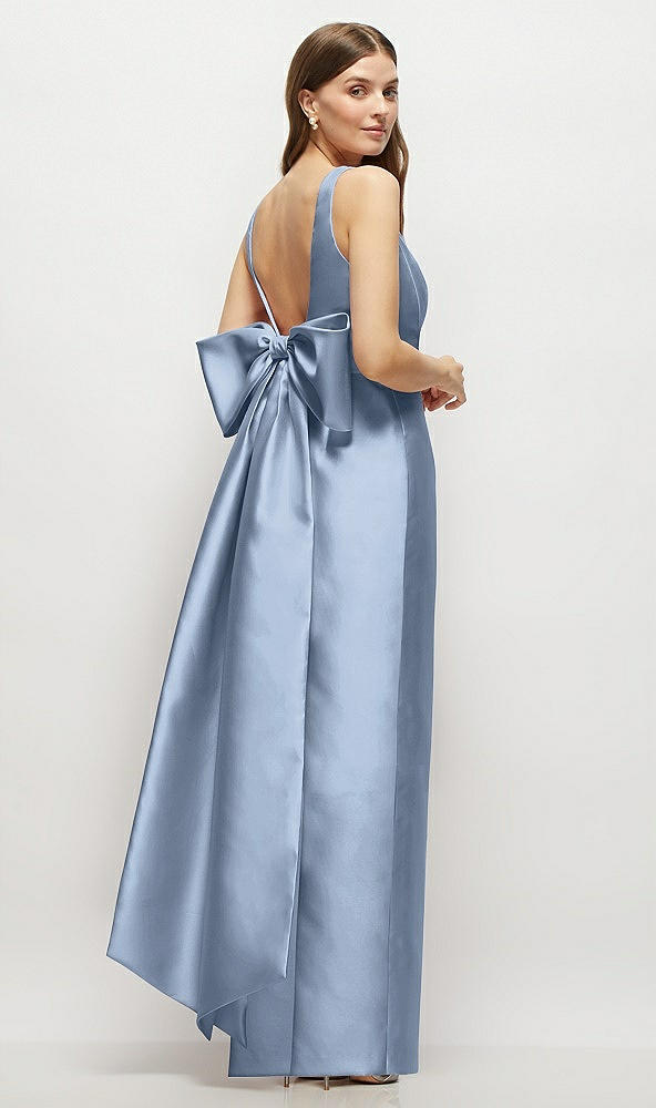 Front View - Cloudy Scoop Neck Corset Satin Maxi Dress with Floor-Length Bow Tails